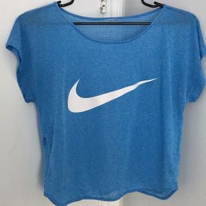 💙Nike Mesh Crop Top With Hidden Pocket💙